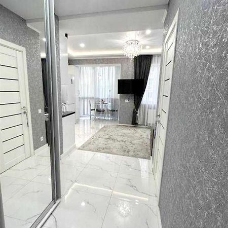 Malinki Lägenhet Odessa Exteriör bild