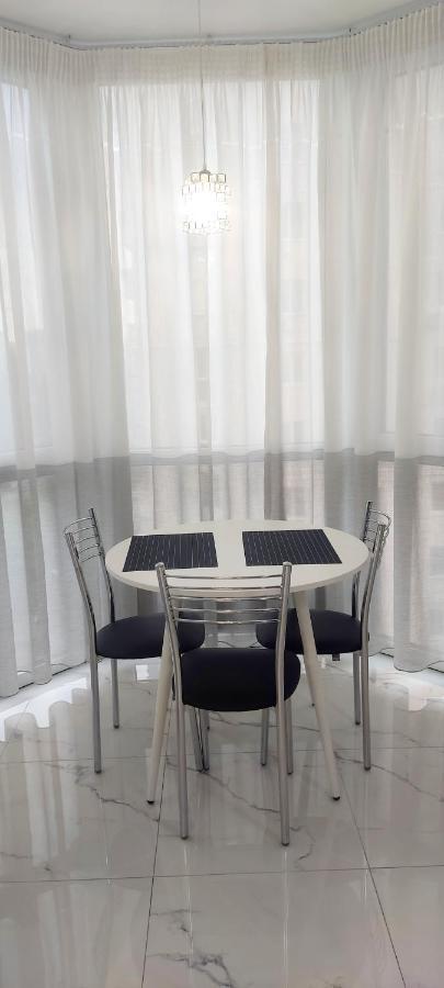 Malinki Lägenhet Odessa Exteriör bild